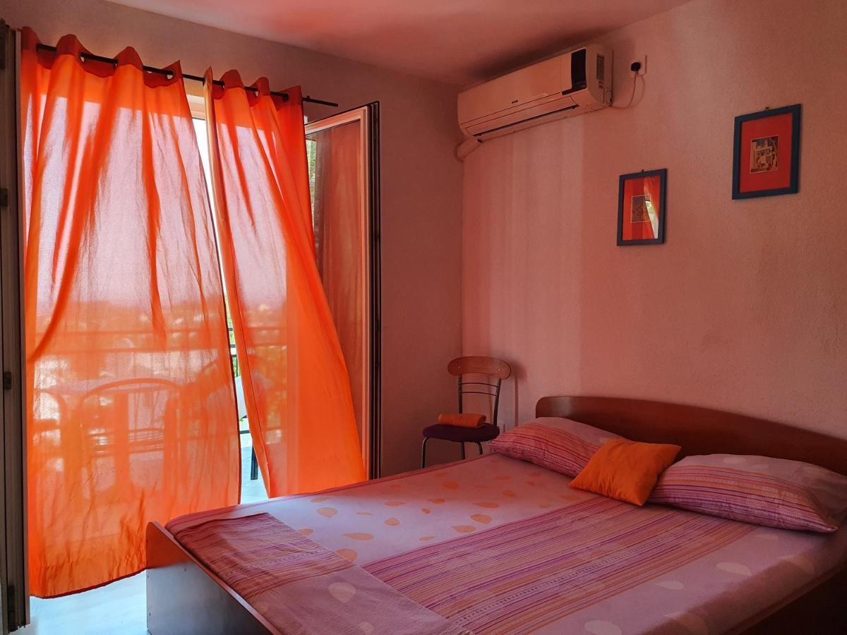 Petar Apartment Trpanj Exterior foto