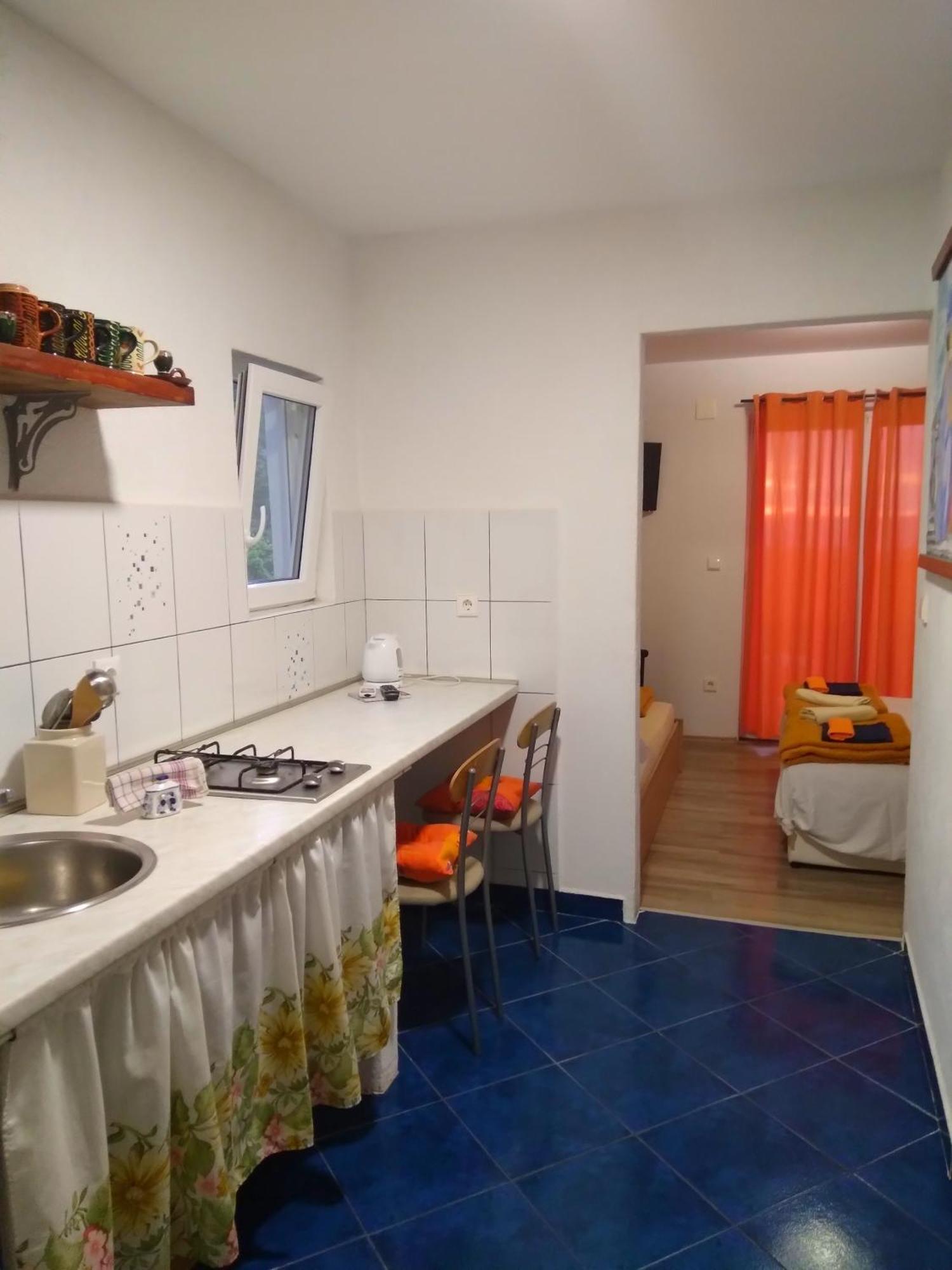 Petar Apartment Trpanj Exterior foto